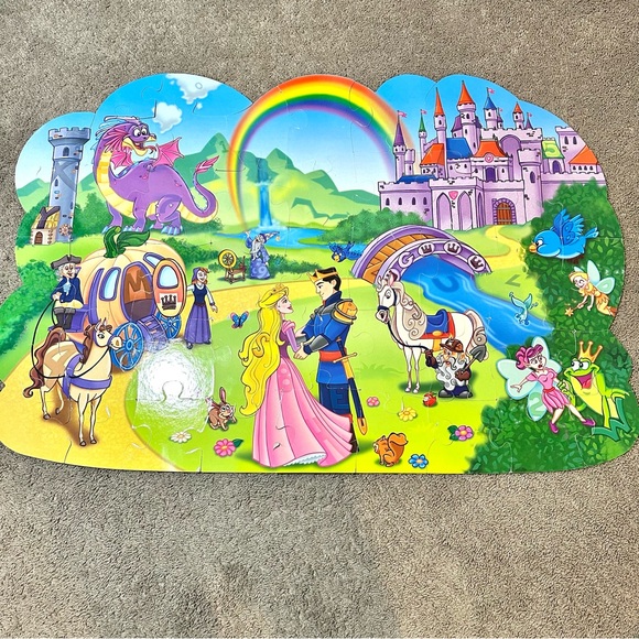 Enchante Kingdom Kids 46 Pieces 2-Sided Giant Floor Puzzle - Kids Learning Toys - Picture 2 of 16